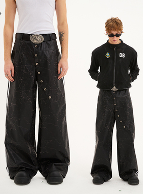 8FF26SS美式四条杠爆裂纹撞色皮裤街头运动排扣baggy廓形弯刀裤子