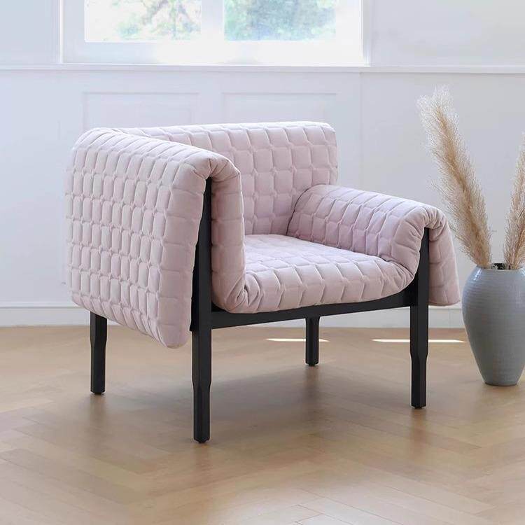 北欧轻奢写意空间单人沙发现代设计师家用客厅单人椅复古网红沙发