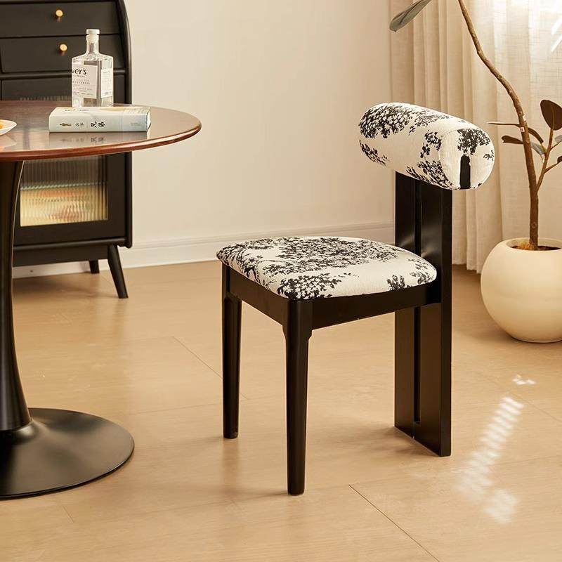 复古法式中古餐椅家用河马化妆设计师黑色简约印花靠背椅网红餐椅