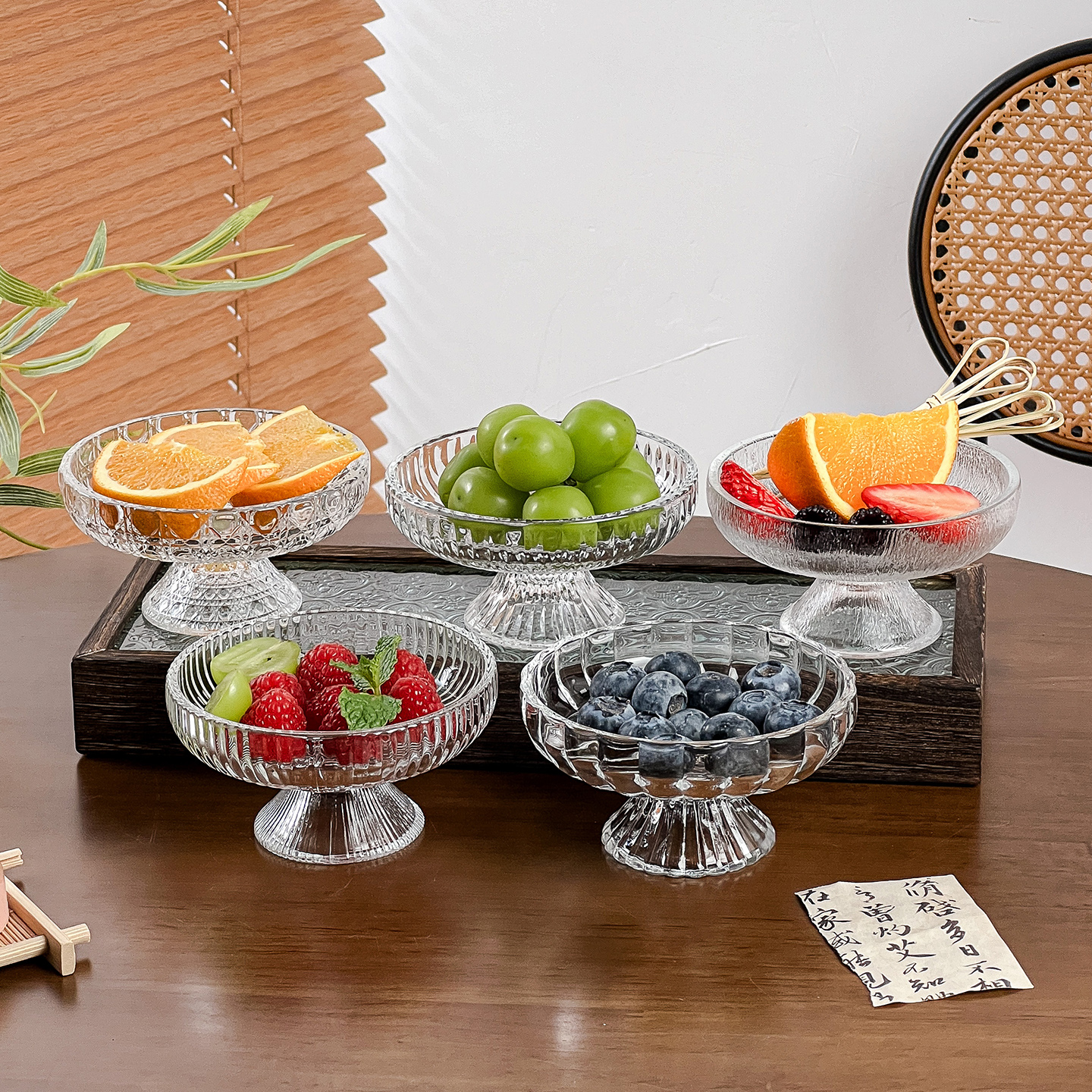 高颜值水果盘小精致浮雕茶点碟高脚盘糖果零食盘果盘创意甜点盘子