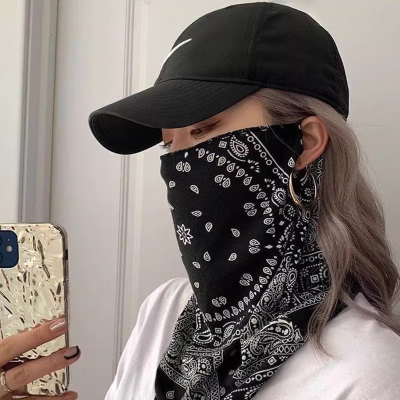 冰丝防晒面罩男女夏季挂耳护颈围脖遮阳腰果花纹骑行面巾潮流印花