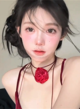 红色玫瑰花朵项链女颈带高级感
