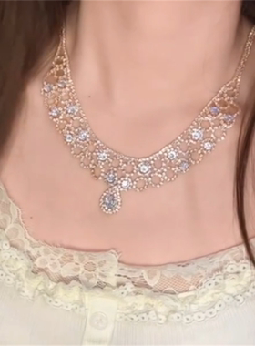 超闪镂空锆石水滴项链耳环套