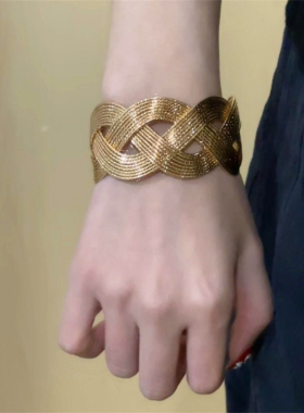 金色多层缠绕手镯欧美辣妹风
