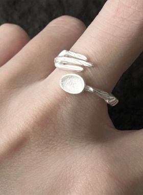 哑光鱼骨叉勺戒指女款