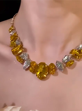 轻奢闪锆黄色水晶项链