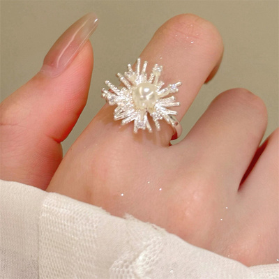银色烟花珍珠戒指女款