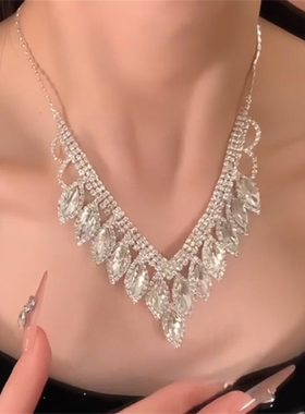 闪钻锆石水滴吊坠choker项链