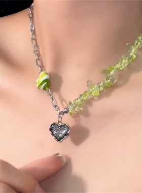 绿色水晶串珠爱心吊坠项链