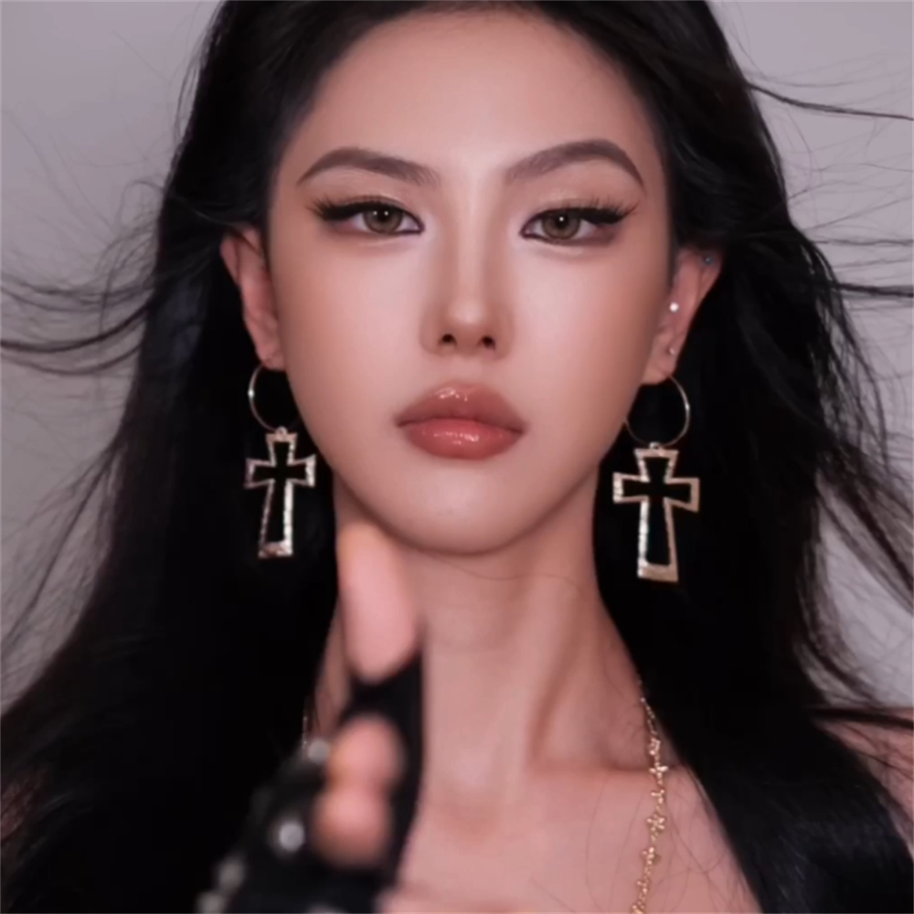 欧美辣妹风十字架耳环女金属镂空