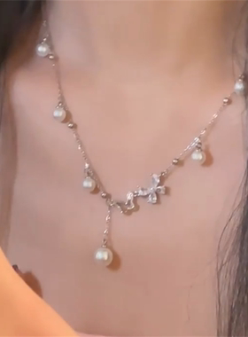 珍珠蝴蝶流苏毛衣项链