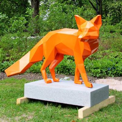 商业公仔纤维美陈摆件潮玩吉祥物雕塑校幼儿园玻璃钢卡通人物雕塑