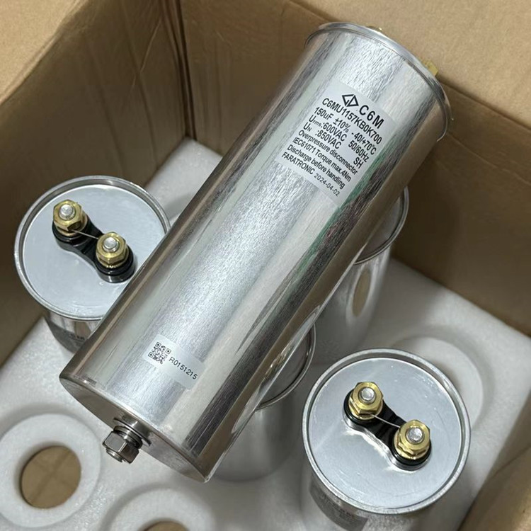 法拉 C6MU1157KB0K700 600VAC 150UF C6M 80*200mm 薄膜电容器 - 实物图