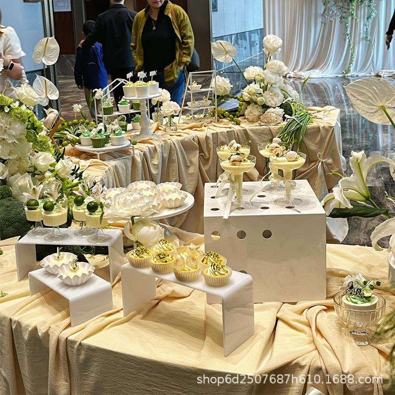 婚庆道具铁艺甜品台圆形s形组合森系户外婚礼草坪摆件迎宾区布置