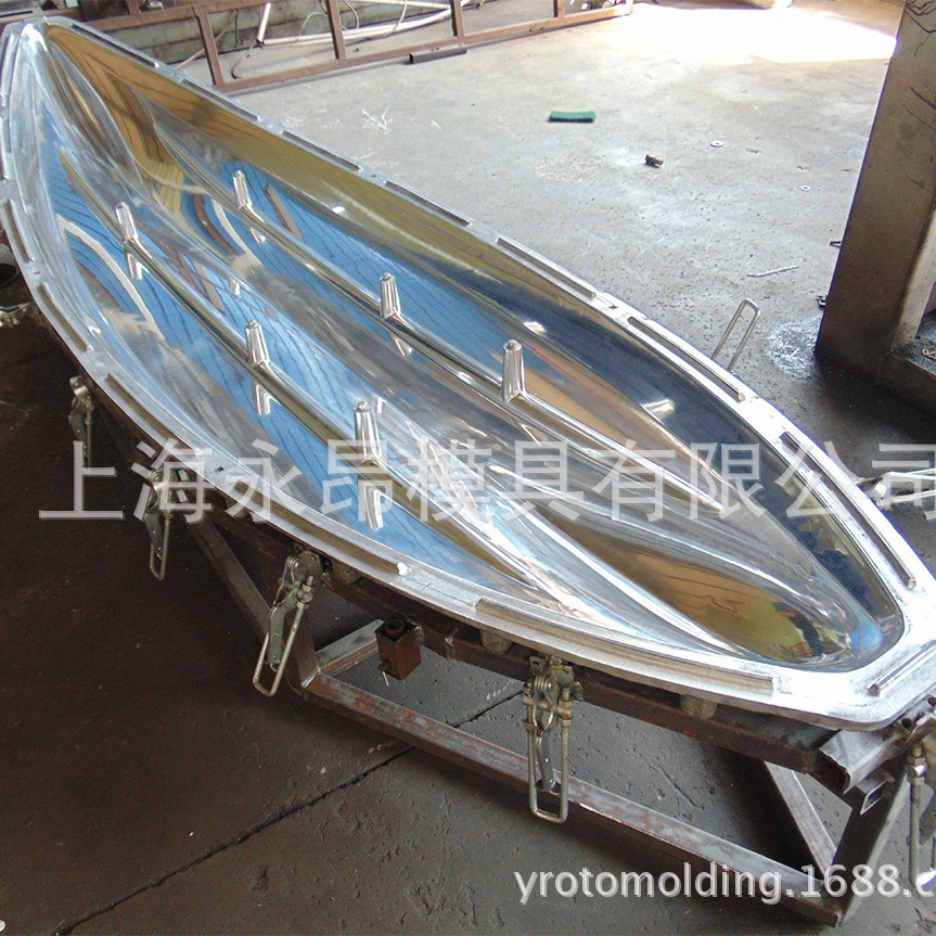 滚塑船铝模具及滚塑制品