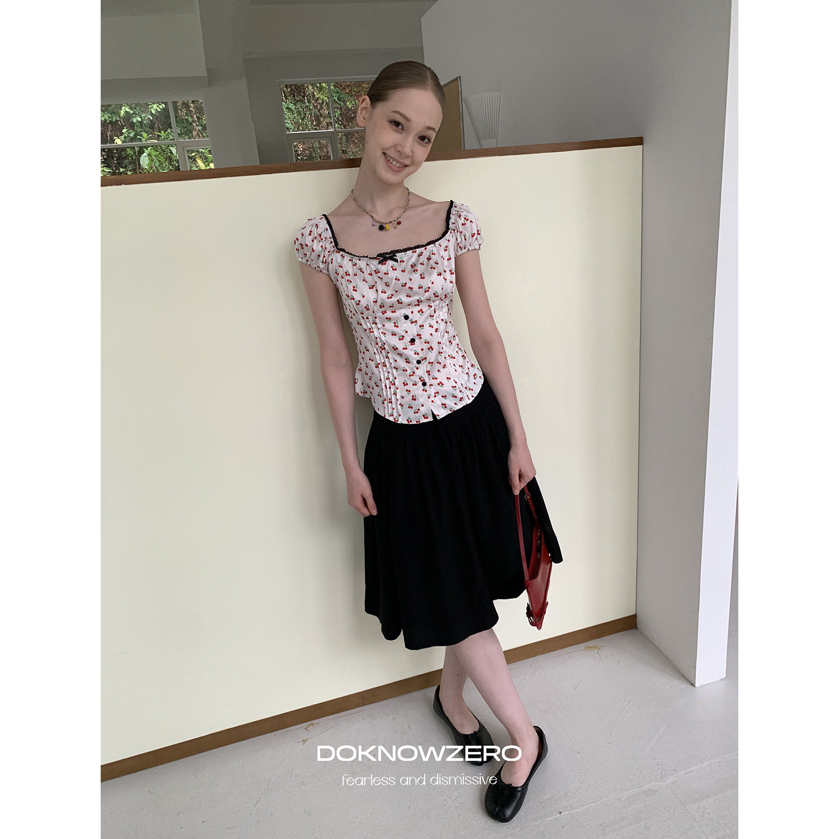 DKZ 方领印花修身短袖衬衫  少女风短款衬衣