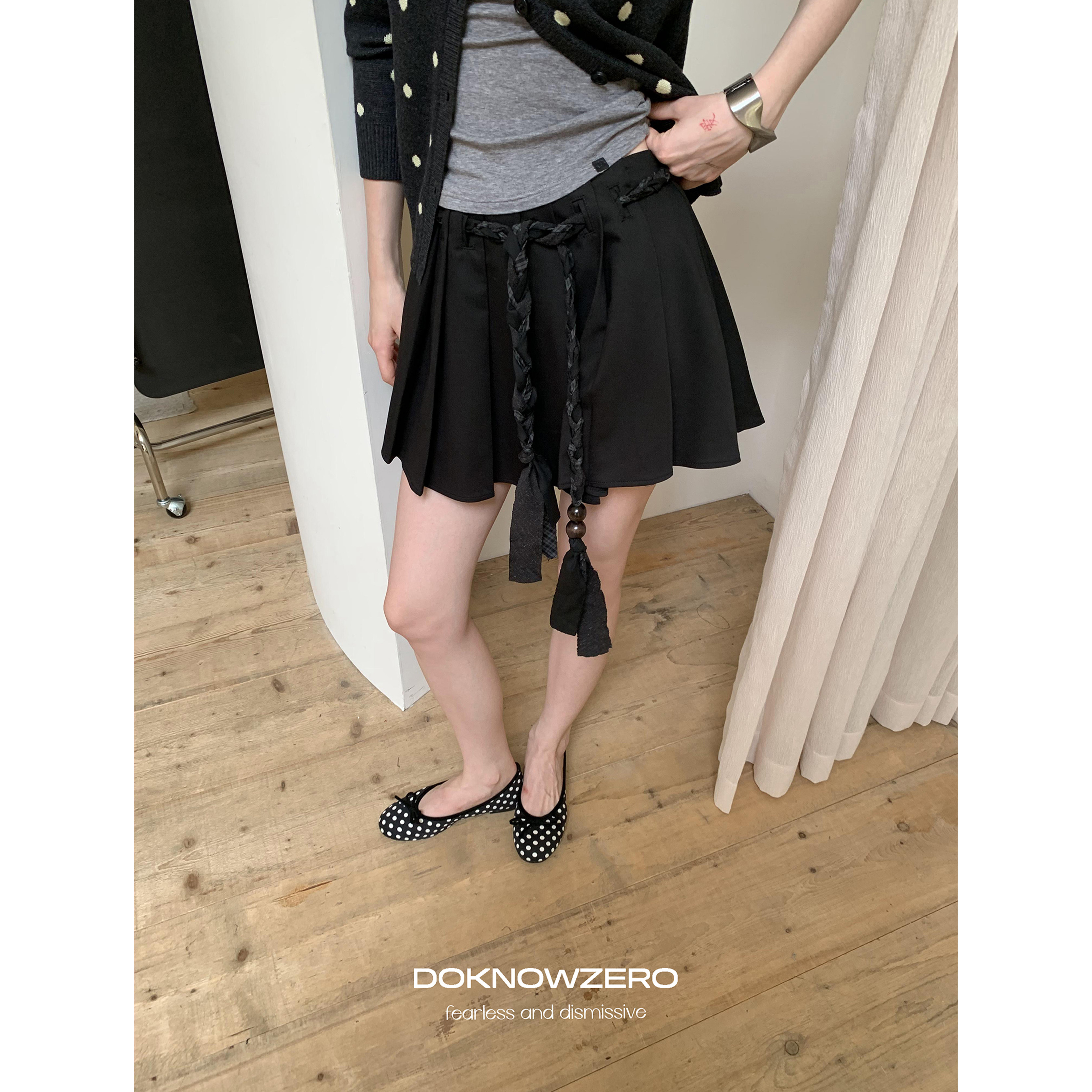 DKZ 编织腰带半身裙女秋季新款宽松压褶防走光安全裤a字半身裙