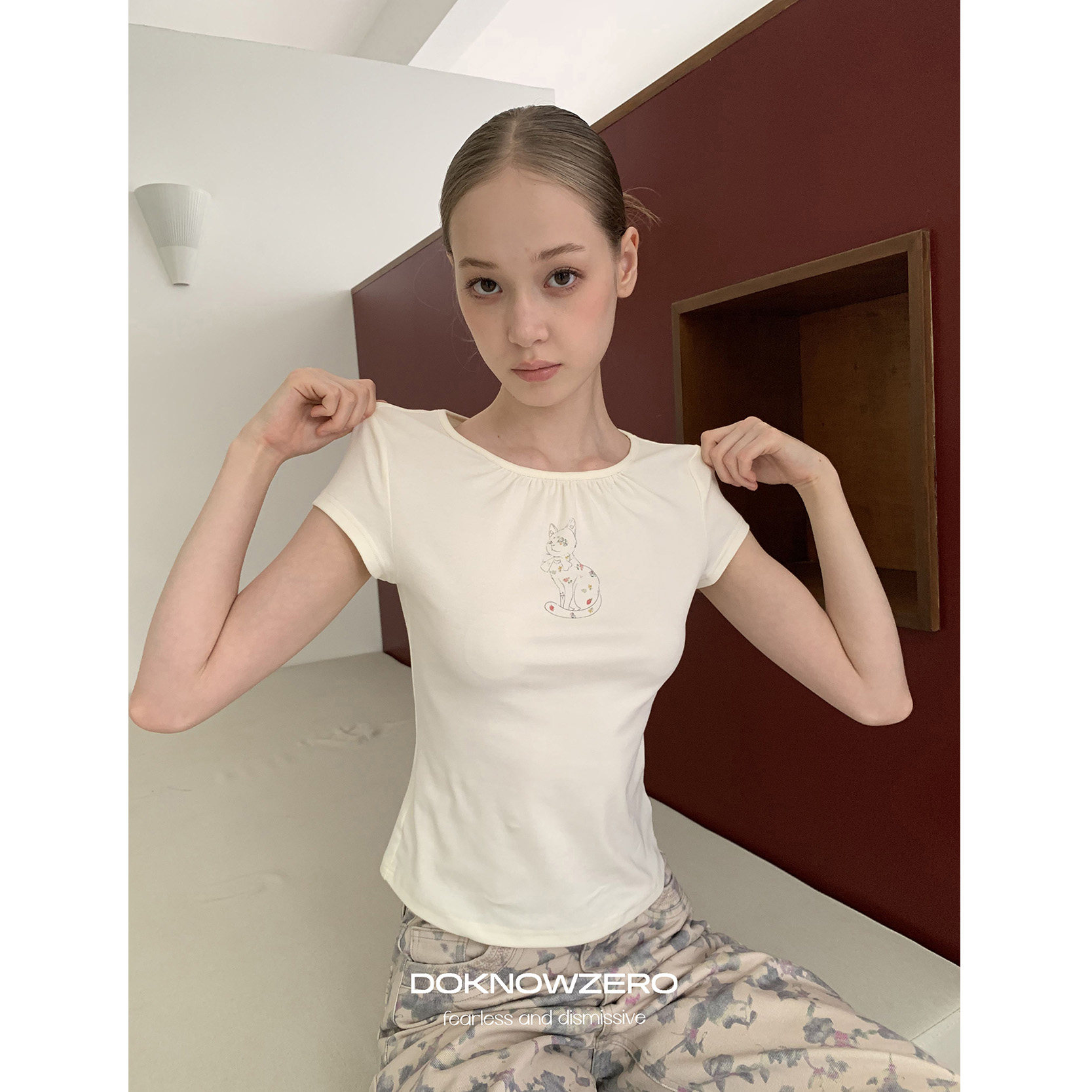 DKZ 碎花小猫褶皱短袖女夏季新款韩系百搭显瘦上衣