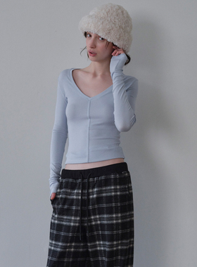 DKZ 深v领蓝色长袖上衣女秋冬新款修身简约内搭打底衫