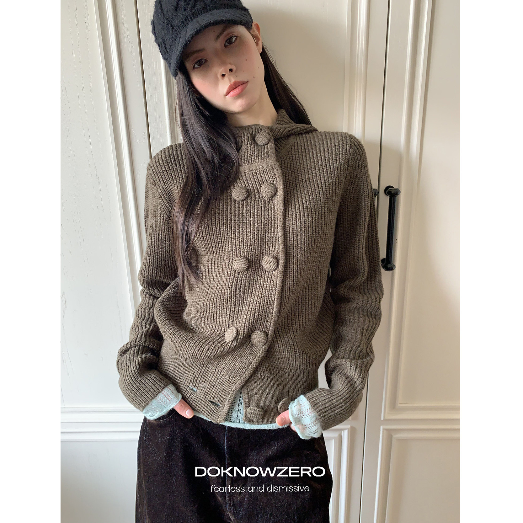 DKZ 绵羊毛混纺双排扣针织连帽开衫外套女秋冬新款复古毛衣