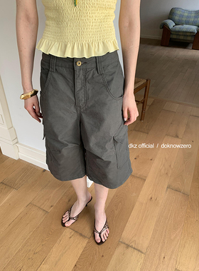 DKZ 灰色工装裤女夏季新款宽松复古褶皱设计中裤