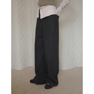 复古棕色直筒长裤 女秋冬新款 翻边毛毛拼接休闲裤 DKZ