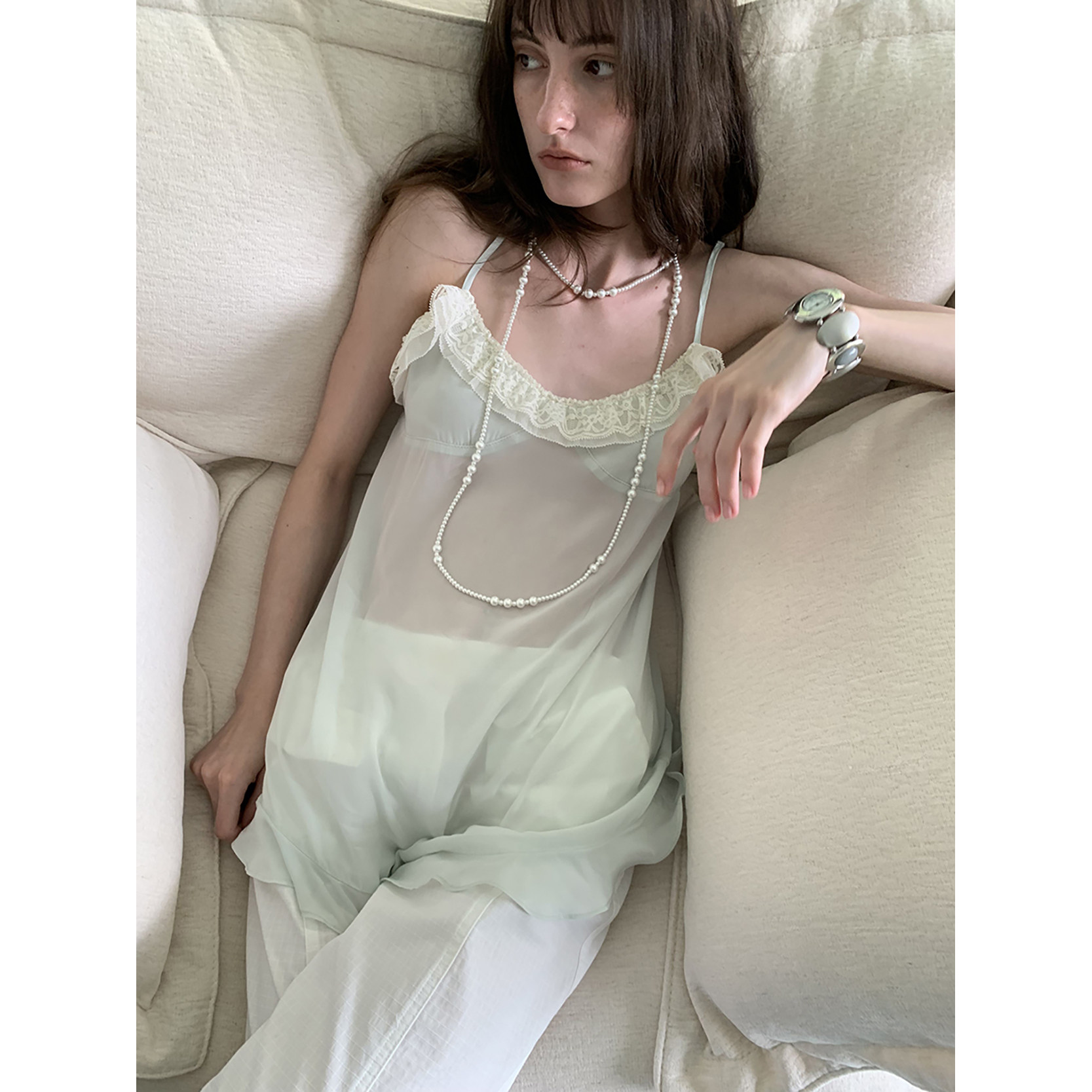 【现货】DKZ 轻薄蕾丝拼接吊带背心女夏季新款微透无袖上衣
