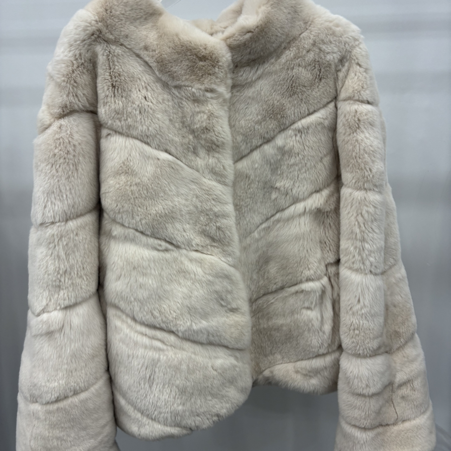 莓果上新新款毛毛气质獭兔毛保暖皮草外套(100獭兔毛)L76