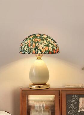 美式复古台灯主卧床头灯花鸟陶瓷设计师创意家居欧式卧室装饰台灯