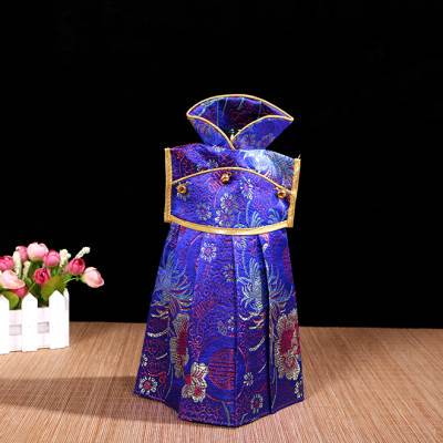 中国风古典唐服特色手工艺礼品盘扣旗袍公主裙红酒瓶洋酒瓶套