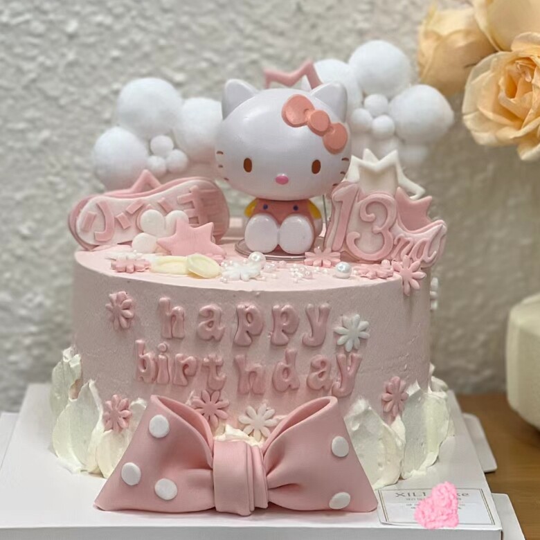 卡通KT猫凯蒂猫蛋糕烘焙装饰摆件可爱HelloKitty女生生日宝宝周岁