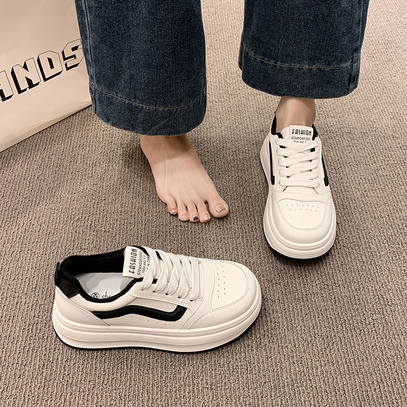 时尚超火软底轻便加绒保暖小白鞋