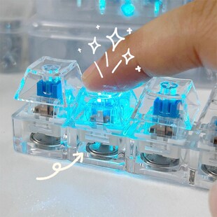 解压发光带灯按键机械键盘钥匙扣挂件玩具高透光按键定制图案logo