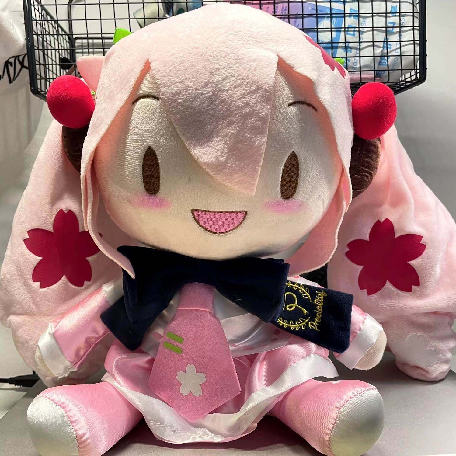 bilibili哔哩哔哩初音未来preciality周边抱枕毛绒fu玩偶公仔娃娃