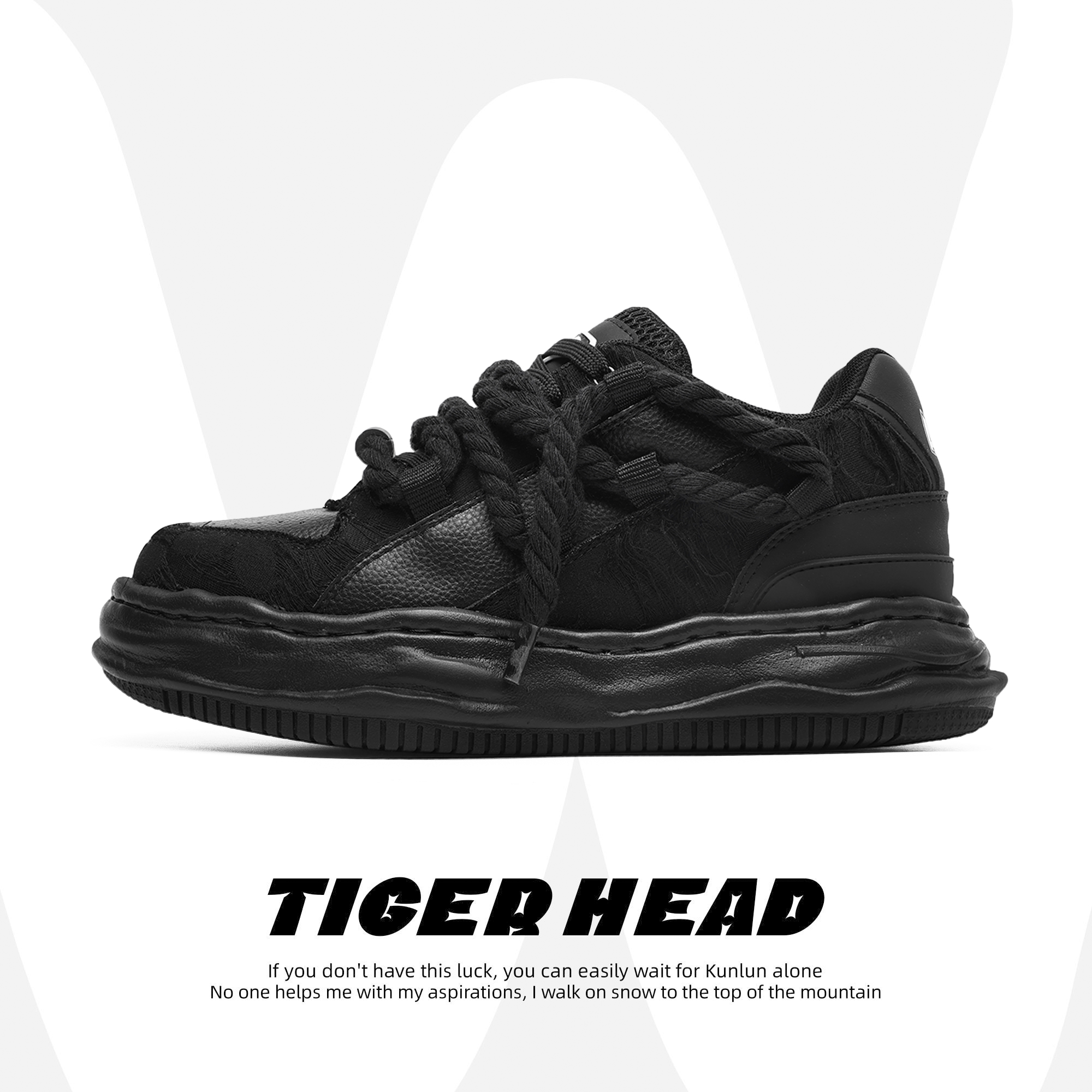 内增高7CM厚底黑色板鞋高级感