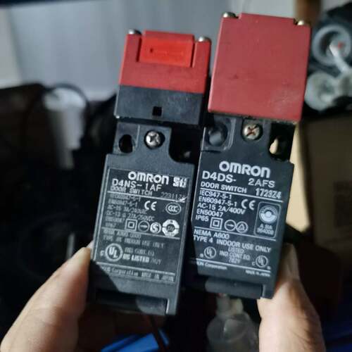 可维修D4NS-1AF D4DS-2afs，欧姆龙安全门开关