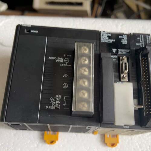可维修CPUM-CPU22205R，欧姆龙加电源包好实图拍漂亮