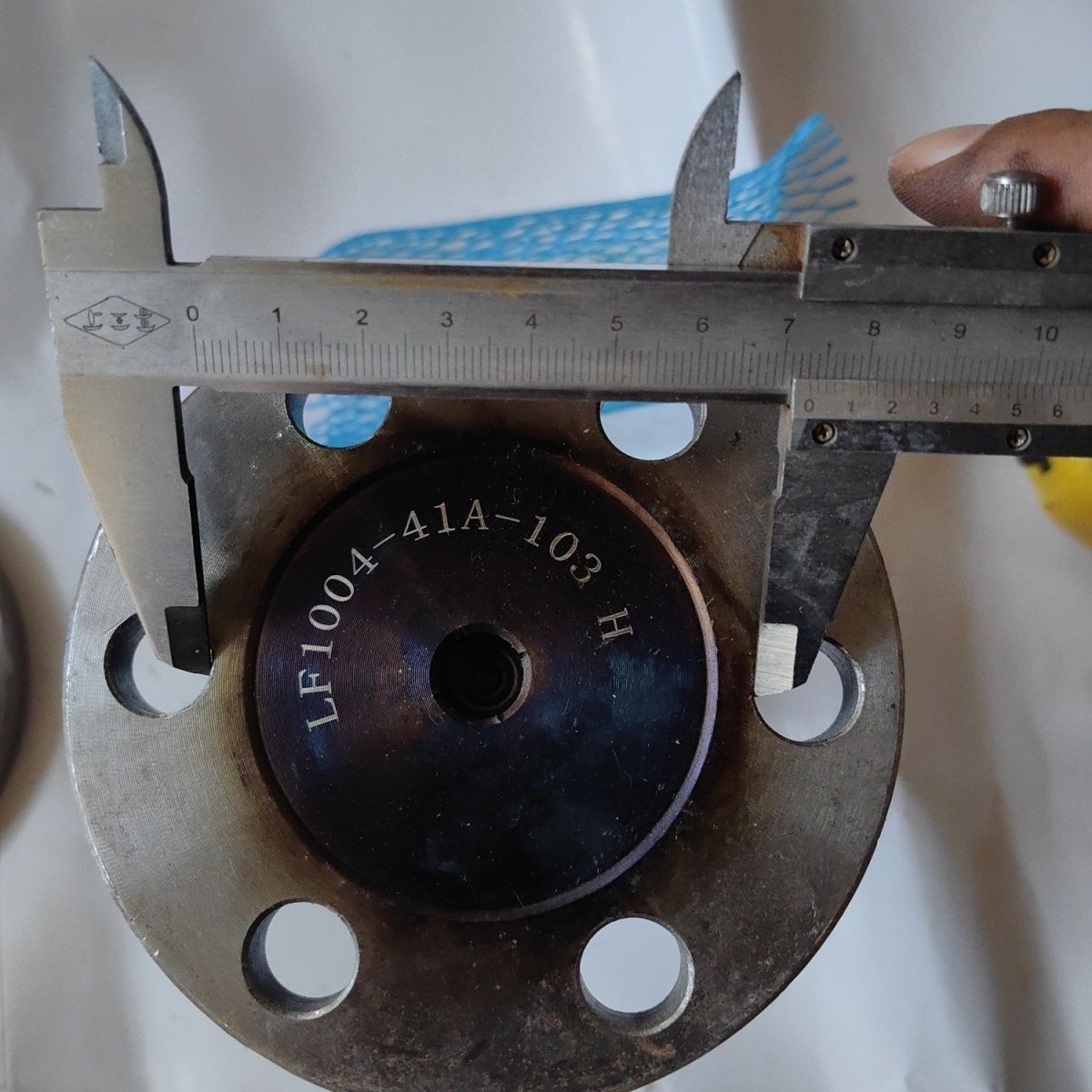 一拖东方红Lx804-LX1504/LX1804/2004E动力输出轴头扭断赔一根