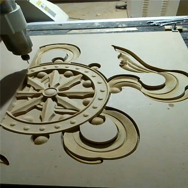 浮雕三维立体CNC木工雕刻机