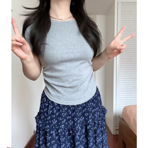 纯色收腰圆领百搭 T恤阿殊 ASOUL 微胖显瘦短上衣女