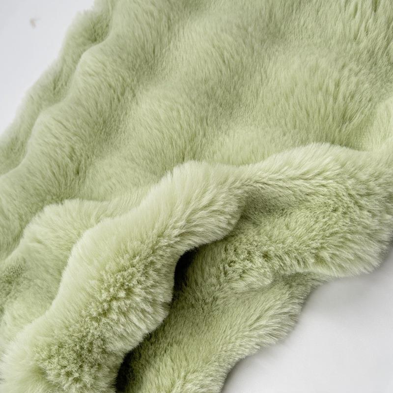 现货900克小兔毛 泡泡绒秋冬抱枕沙发垫飘窗垫盖毯网红轻奢绒布