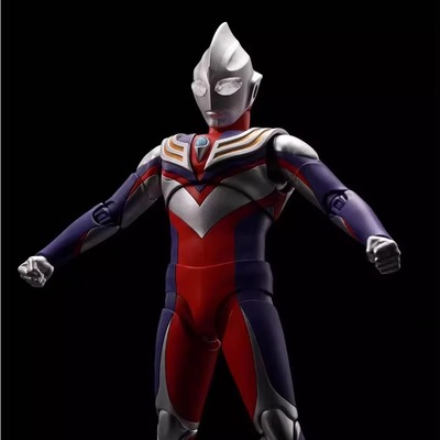 真骨雕迪迦复合型奥特之星现货