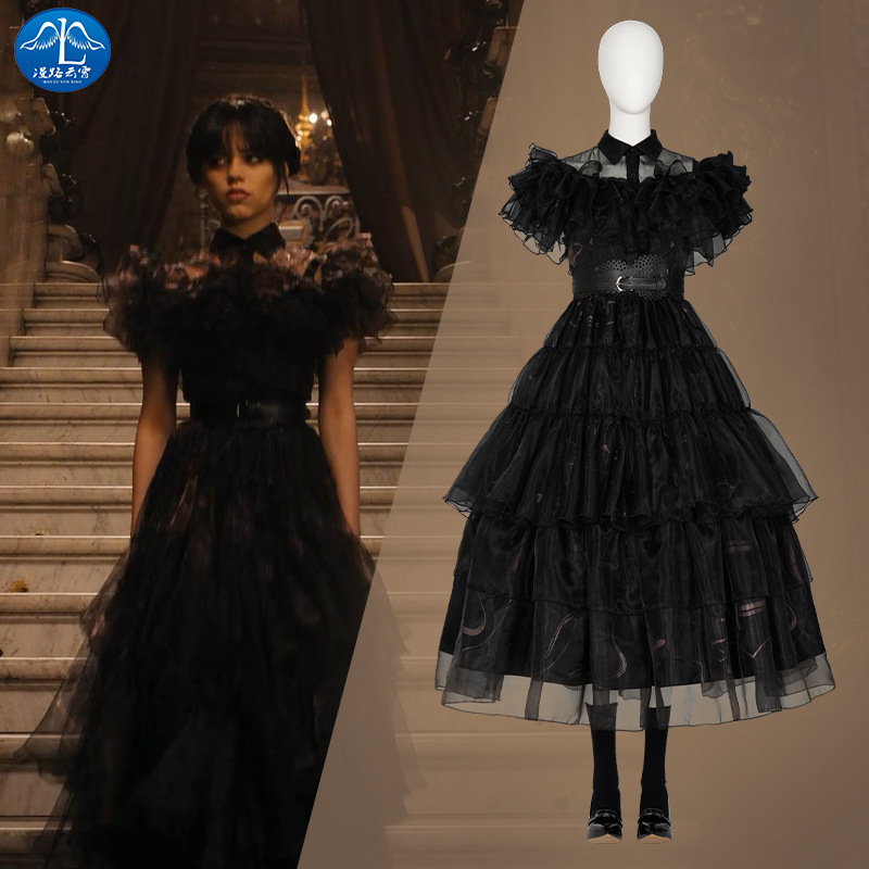 漫路云霄星期同款cos舞会wednesday万圣节黑色连衣裙现货