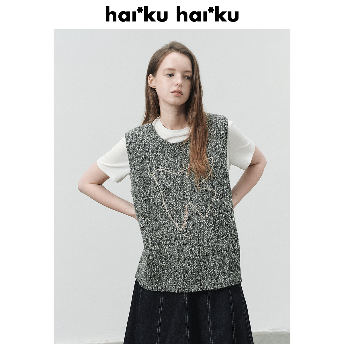 haiku x 胡沁迪 小鸟轮廓刺绣 薄款棉纱杂花针织马甲背心