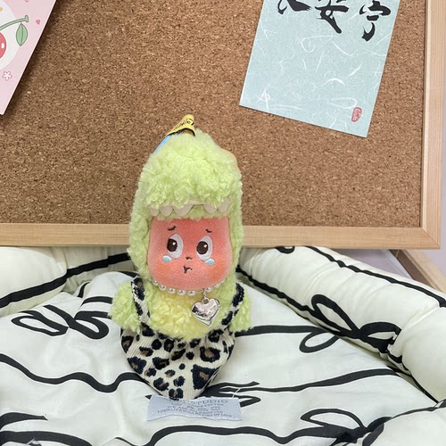 星星人可爱娃衣格子帽子球衣啦啦队包挂件拉布布钥匙扣墨镜豹纹