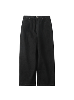 INTERPLAY 冈山微弧形剪裁黑色牛仔裤