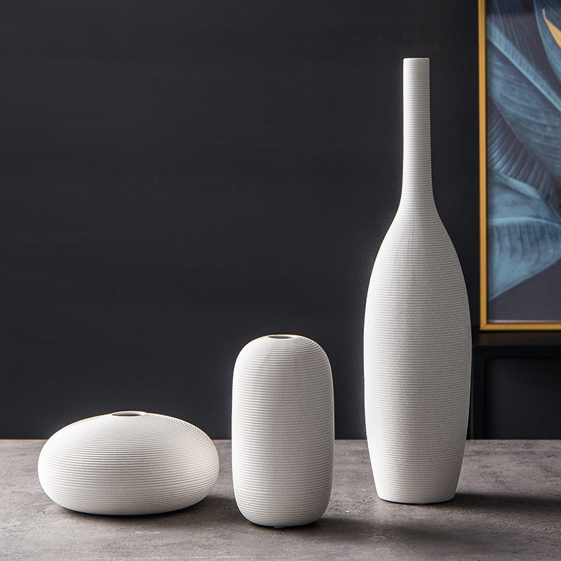现代简约白色陶瓷花瓶摆件客厅插花干花电视柜北欧软装家居装饰品