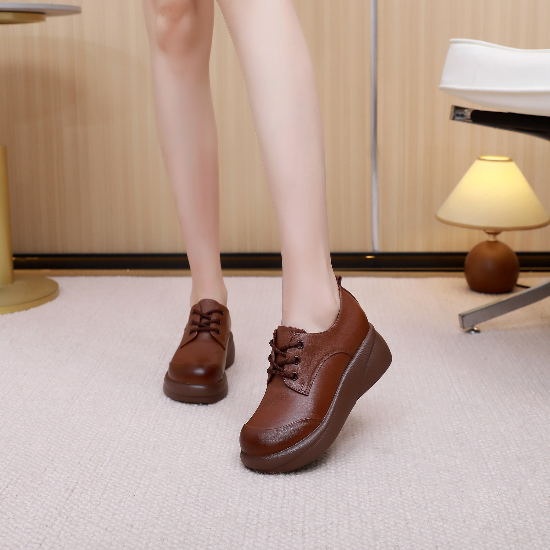 真皮休闲系带厚底单鞋女棕色圆头
