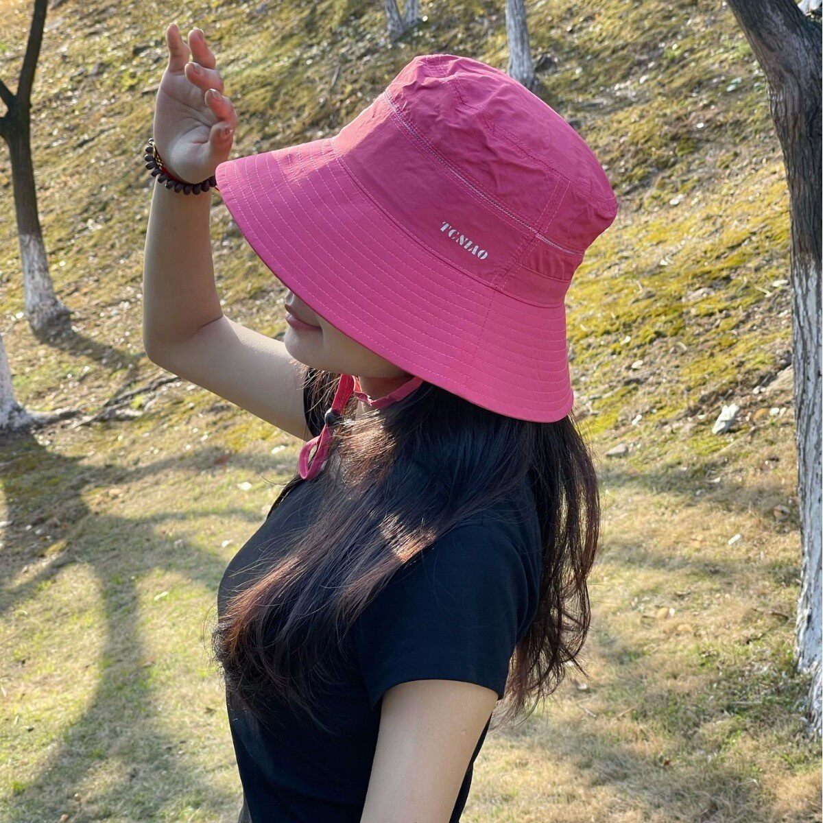 绣花防水渔夫帽盆帽户外登山帽成人女士帽子防晒遮阳帽沙滩帽出游