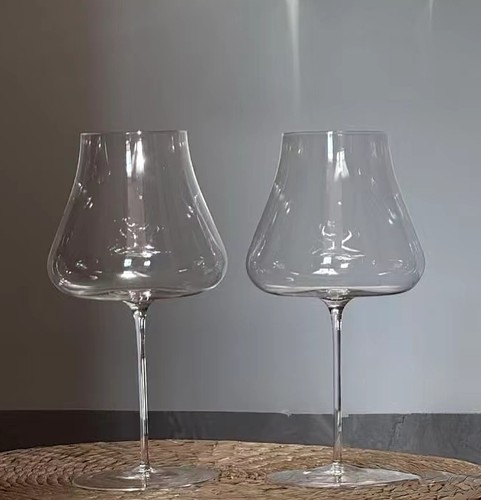 高颜值杯子 巴罗洛Barolo超轻薄手工水晶杯感官杯勃艮第杯水晶杯